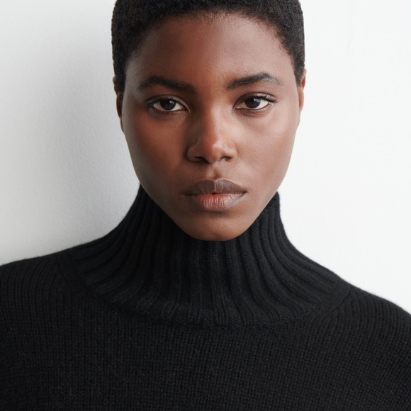 COS Chunky Pure Cashmere Mock-Neck Sweater Black Size Medium - Picture 7 of 14